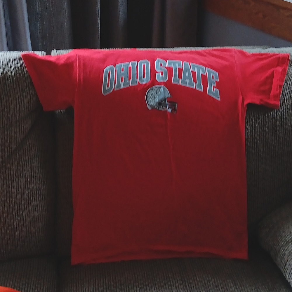 Ohio State t shirt medium